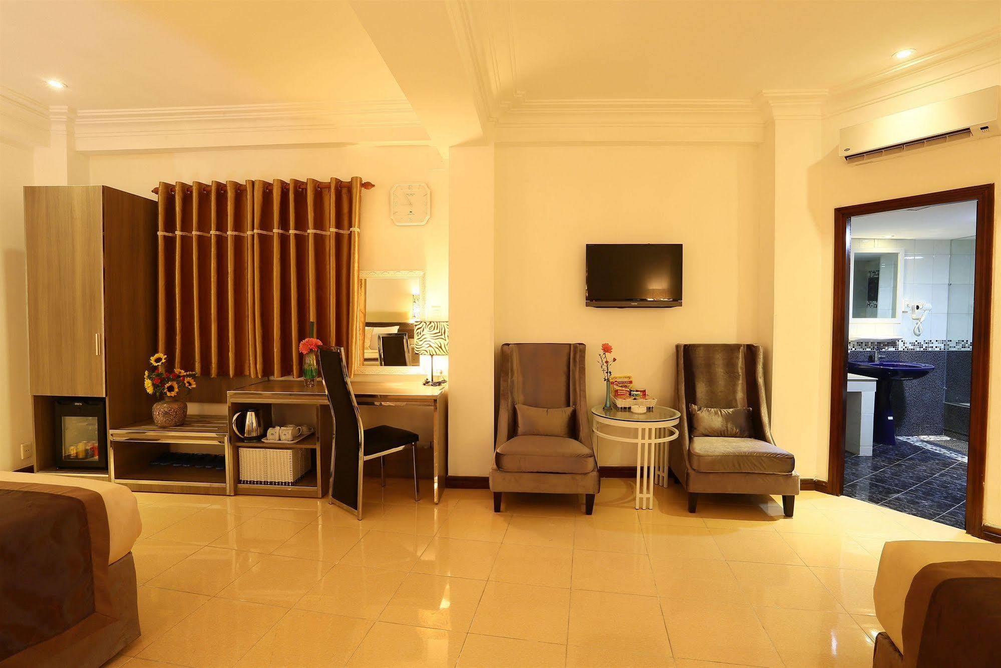 A25 Hotel - 14 Pho Duc Chinh Ho Chi Minh City Exterior photo